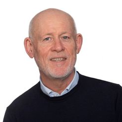 Dr. Elmar van den Bogert – Specialist orthopedisch chirurg - voeten orthopedie - heup- , knie- en rugpijn. Dankzij zijn groot netwerk in België en Nederland.  Tweede opinie orthopedie en expertises. Afspraak maken voor raadpleging? Bel ons op 089 518 360.